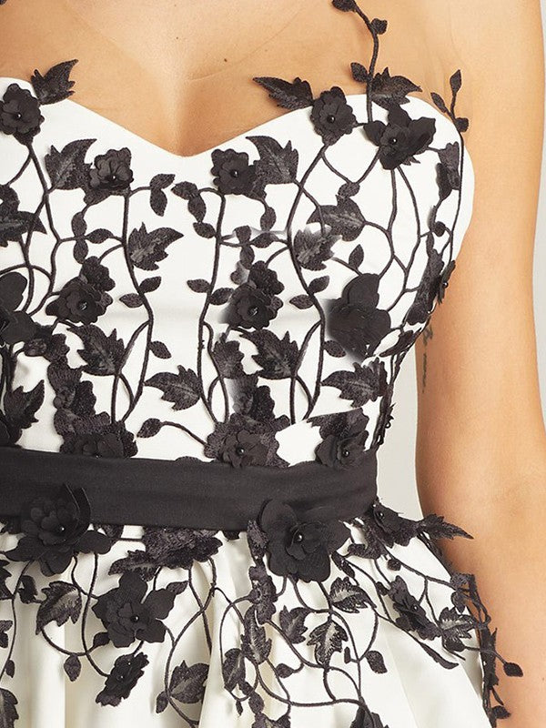 Vestidos cortos/mini de tafetán sin mangas con escote en forma de A y apliques